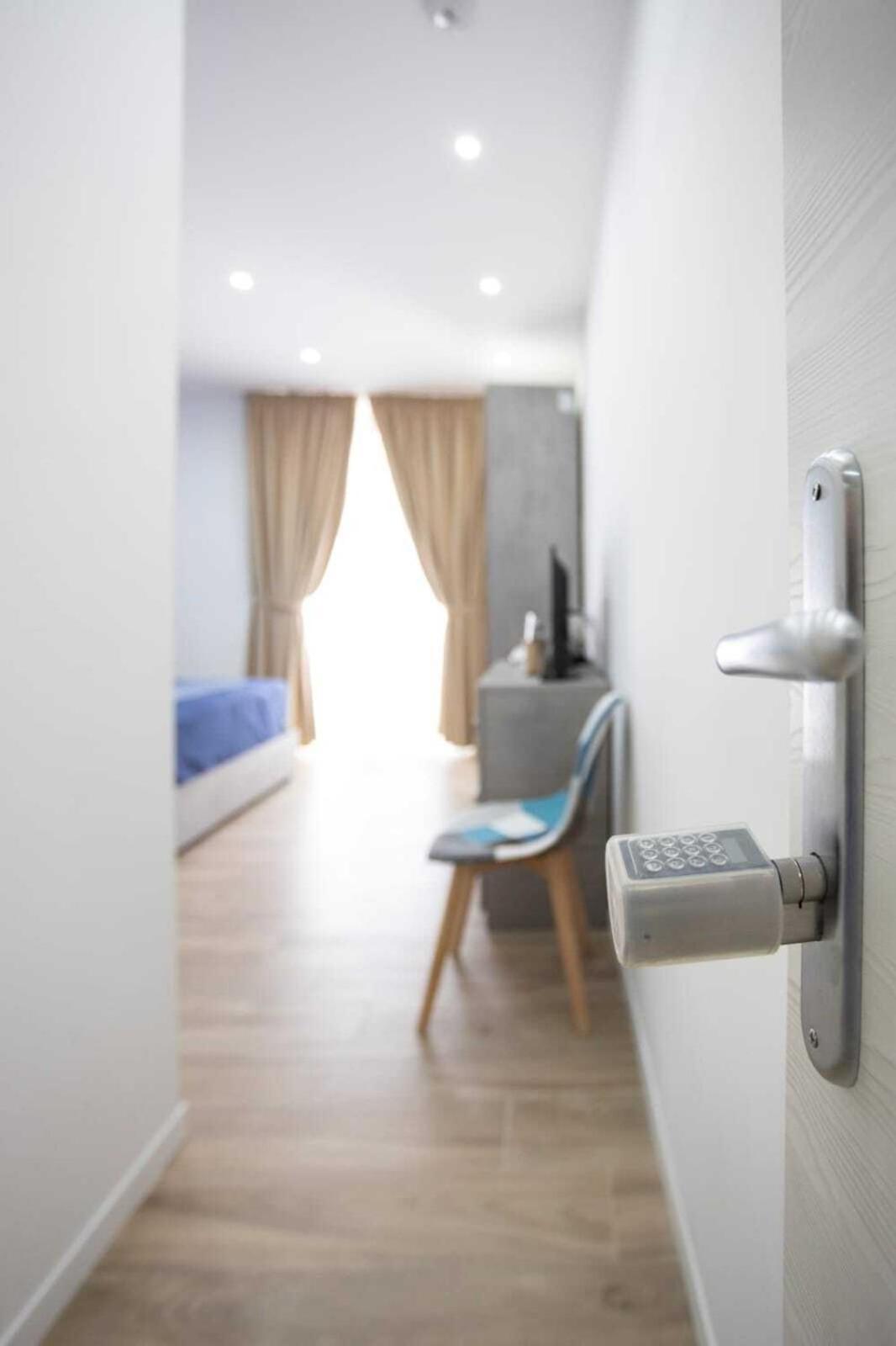 Giuly Suites & Rooms Napoli Ngoại thất bức ảnh