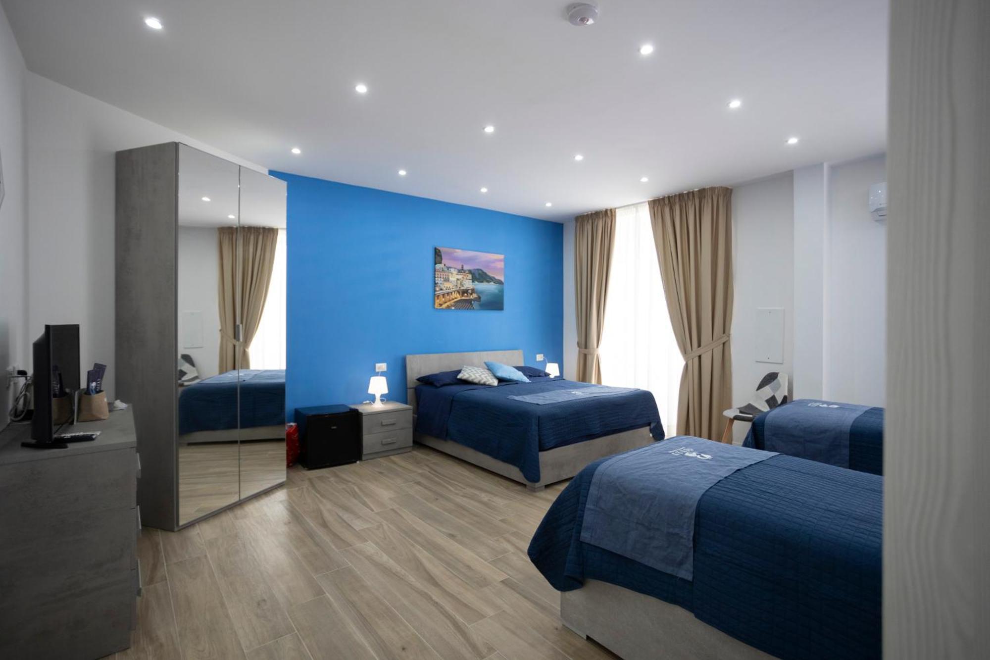 Giuly Suites & Rooms Napoli Ngoại thất bức ảnh