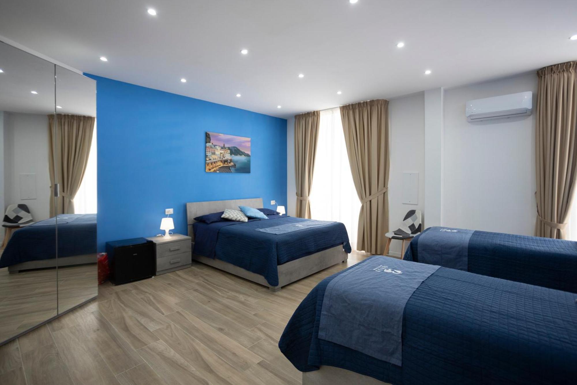 Giuly Suites & Rooms Napoli Ngoại thất bức ảnh