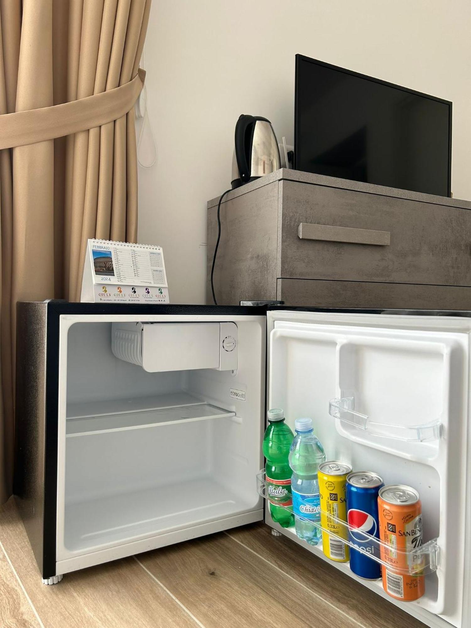 Giuly Suites & Rooms Napoli Ngoại thất bức ảnh